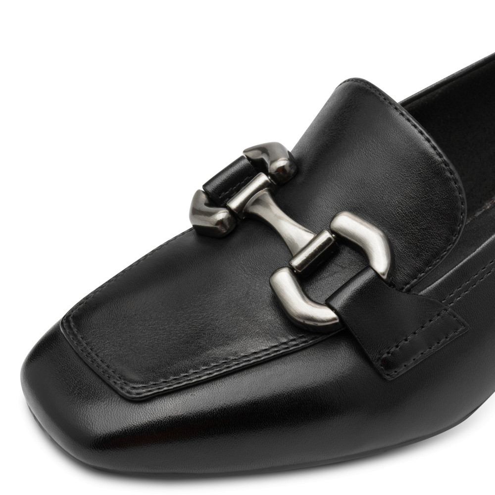 detail Dámské mokasíny TAMARIS 24349-45-001 černá W5