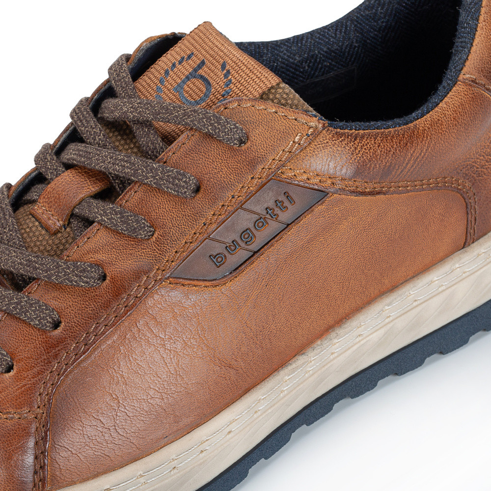 detail Pánské polobotky BUGATTI 325-79406-3500-6300 hnědá W5