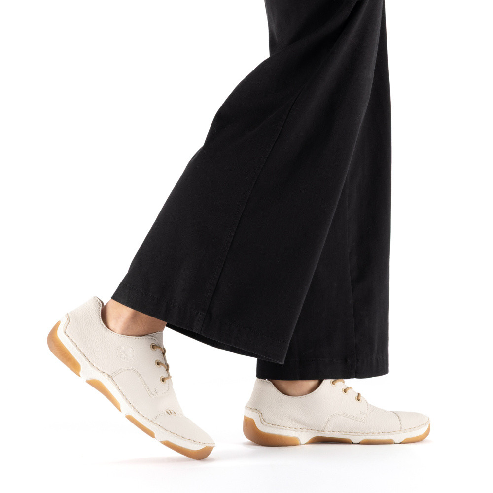 detail Dámské polobotky RIEKER 55920-80 béžová S6