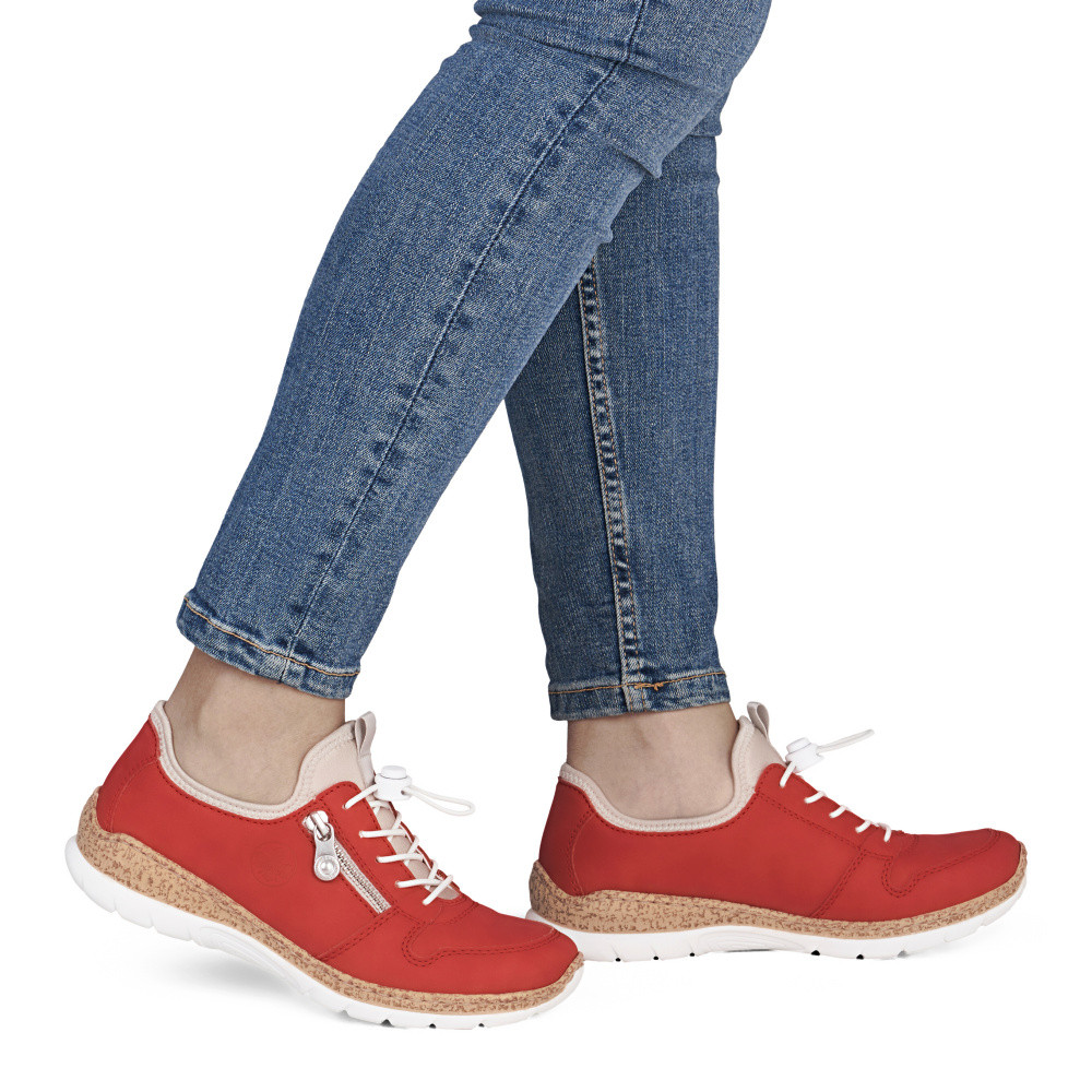 detail Dámské polobotky RIEKER N42G0-33 červená S6