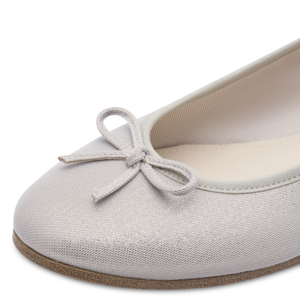 detail Dámské baleríny TAMARIS 22154-46-970 stříbrná S6