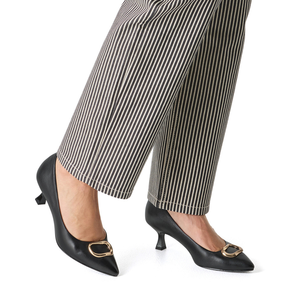 detail Dámské lodičky TAMARIS 22400-46-001 černá S6