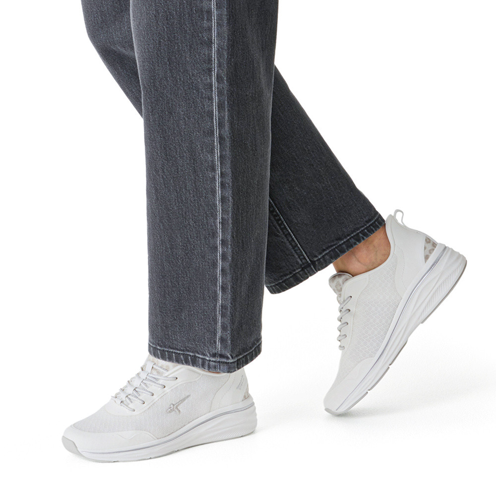 detail Dámské tenisky TAMARIS 23737-46-197 bílá S6