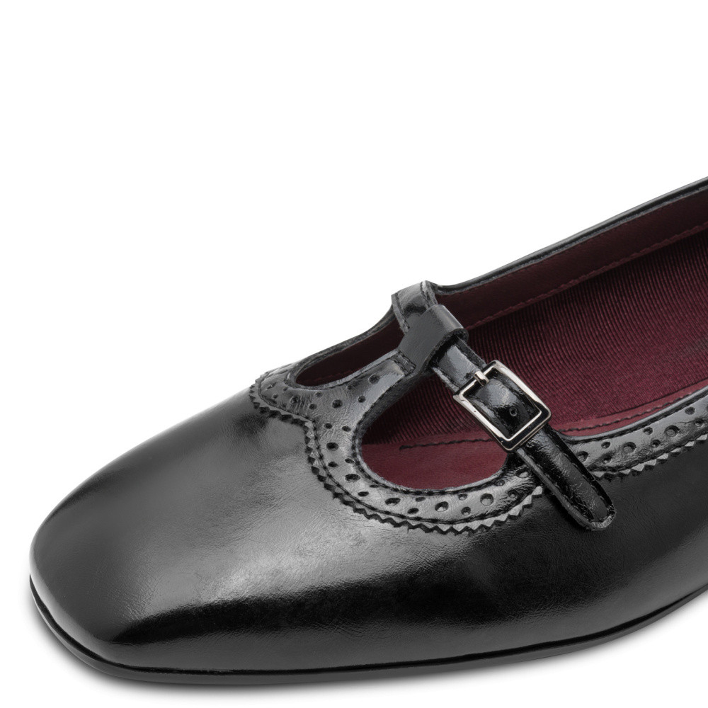 detail Dámské baleríny TAMARIS 22156-47-001 černá W6