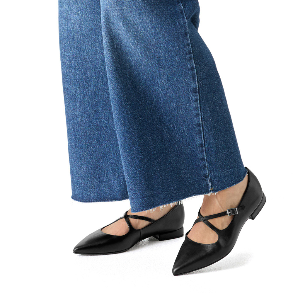 detail Dámské baleríny TAMARIS 1-22161-47   BLACK LEATHER 003   H/W6