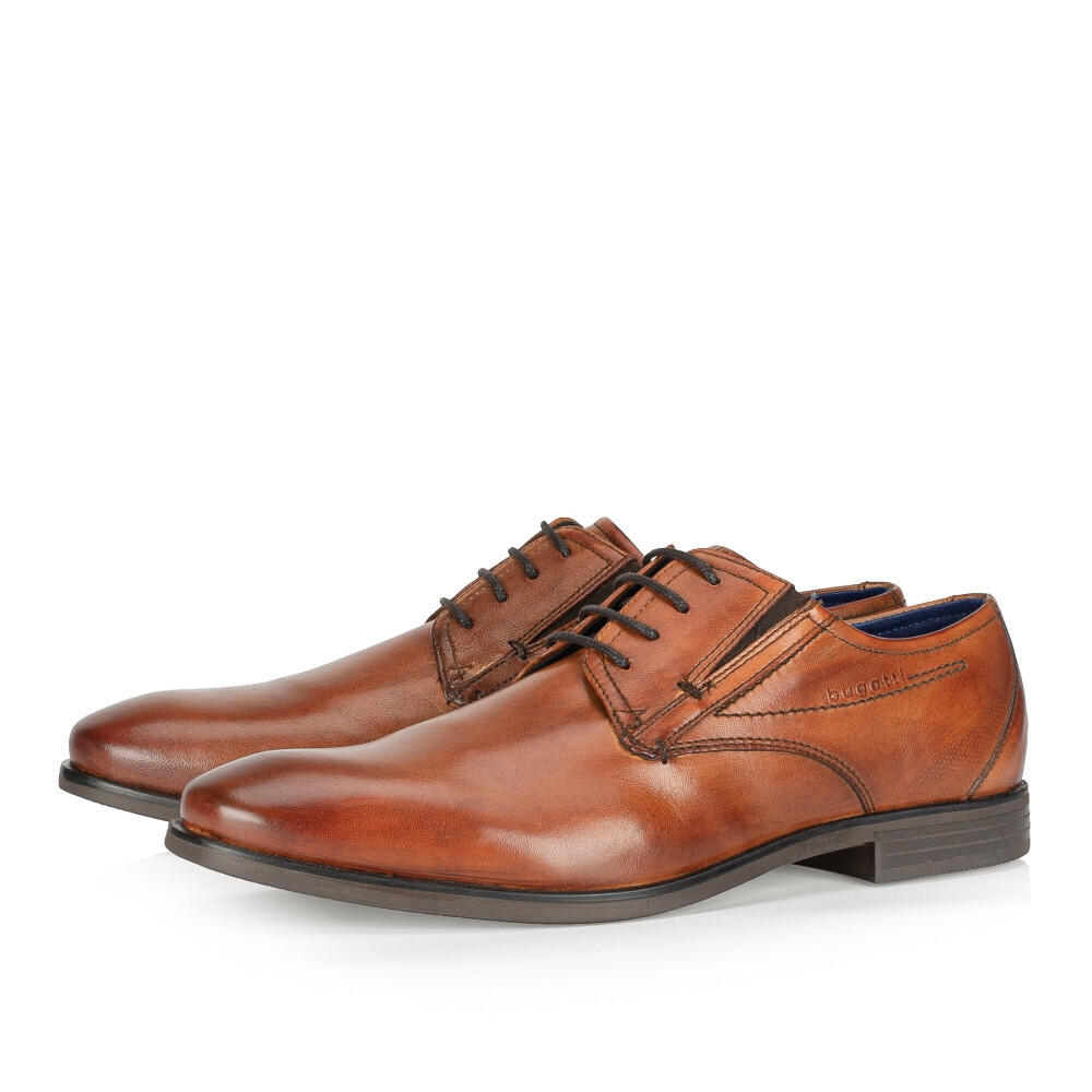 detail Pánské polobotky BUGATTI 19605-6300 hnědá W4