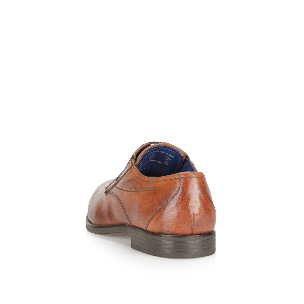 detail Pánské polobotky BUGATTI 19605-6300 hnědá W4