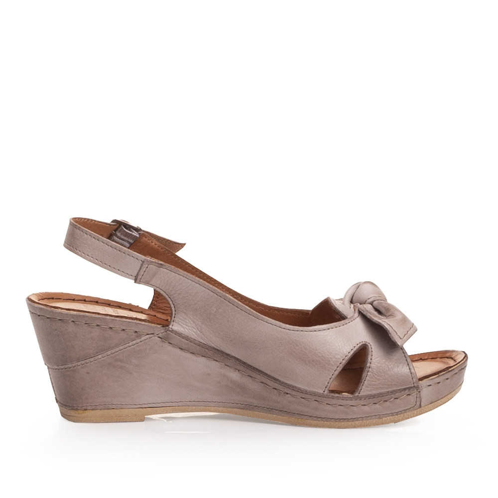 detail Dámské sandály IBERIUS 1519-528 béžová S1