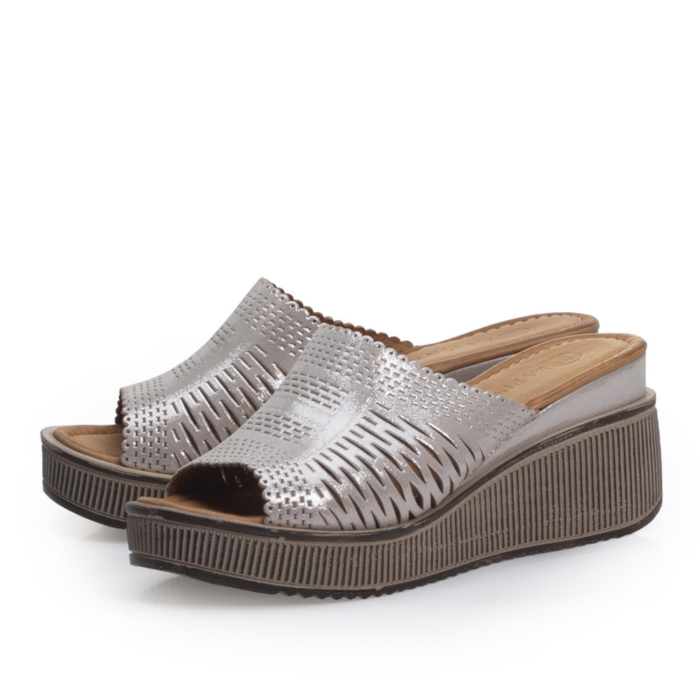 detail Dámské nazouváky IBERIUS 0414-1965-20Y stříbrná S1