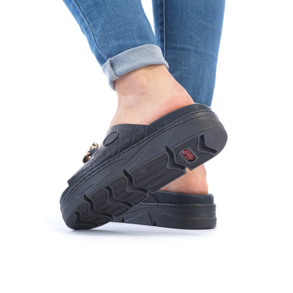 detail Dámské nazouváky RIEKER 62154-00 černá S2