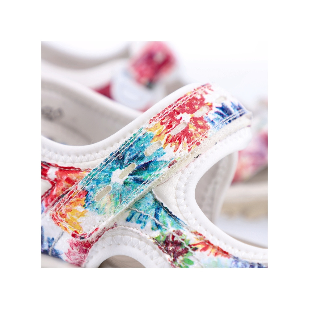 detail Dámské sandály RIEKER 68666-90 multicolor S2