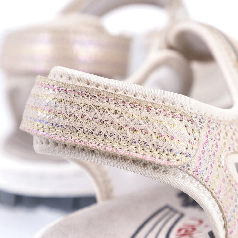 detail Dámské sandály RIEKER RIE-10201348-S2 béžová