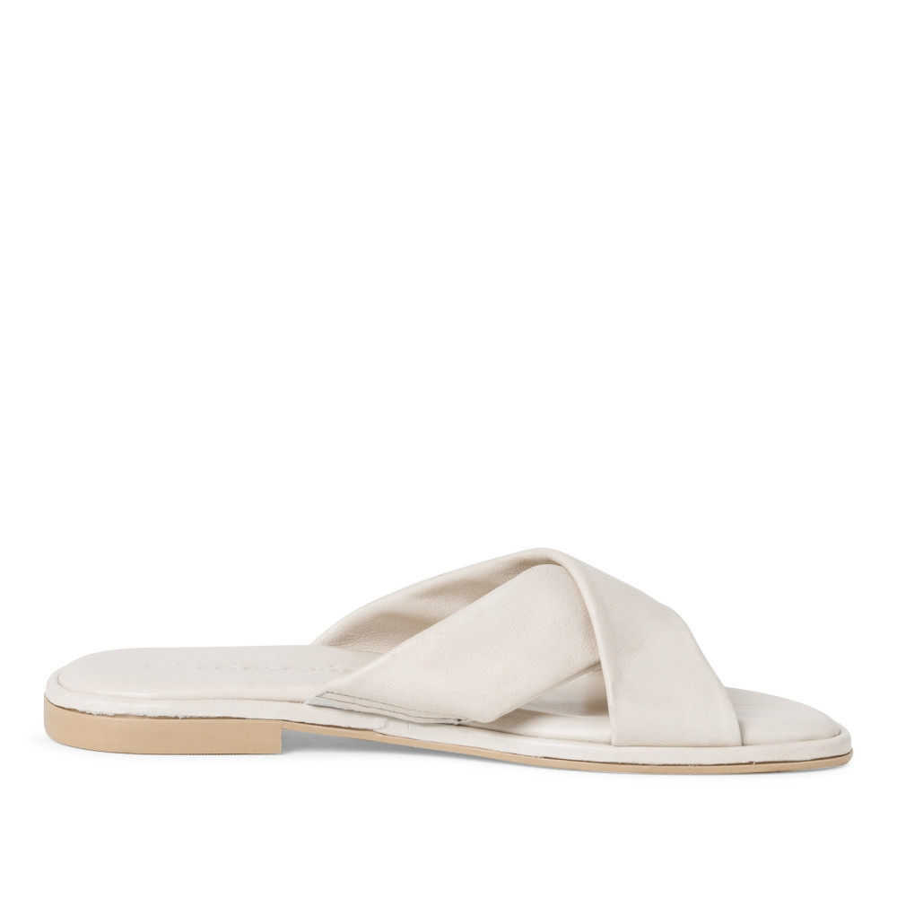 detail Dámské nazouváky TAMARIS TAM-10201478-S2 bílá