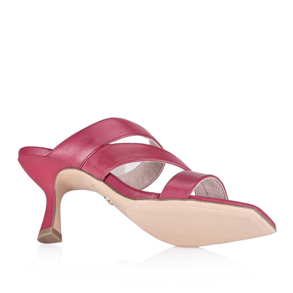 detail Dámské nazouváky TAMARIS TAM-10201515-S2 červená