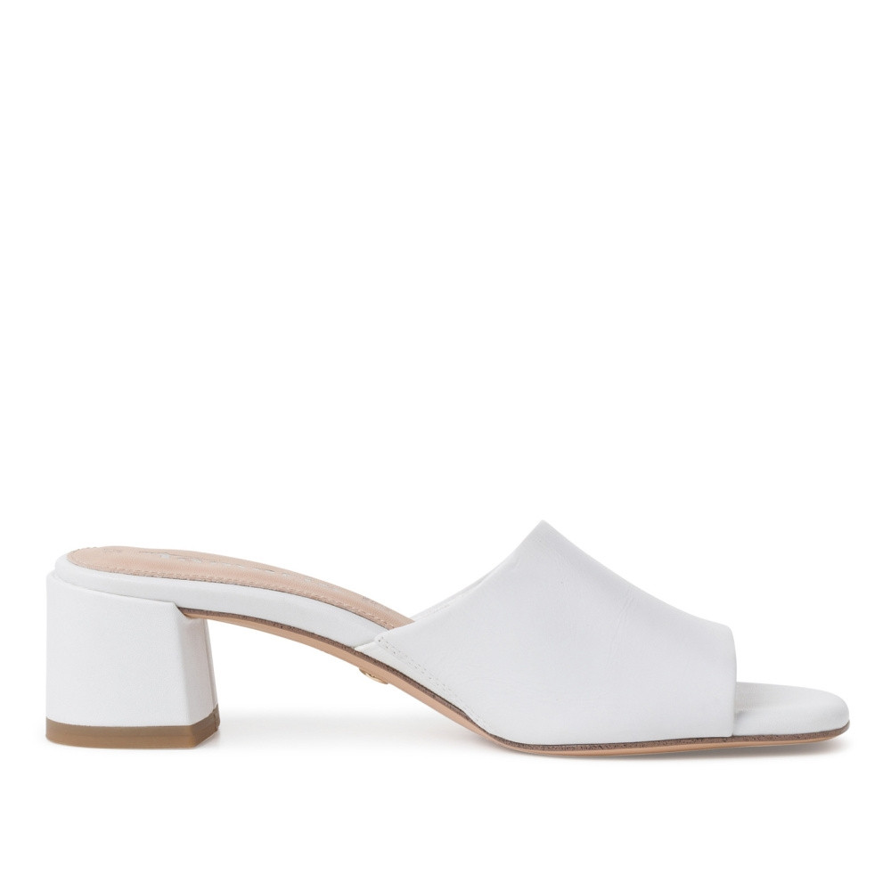 detail Dámské nazouváky TAMARIS TAM-10201517-S2 bílá