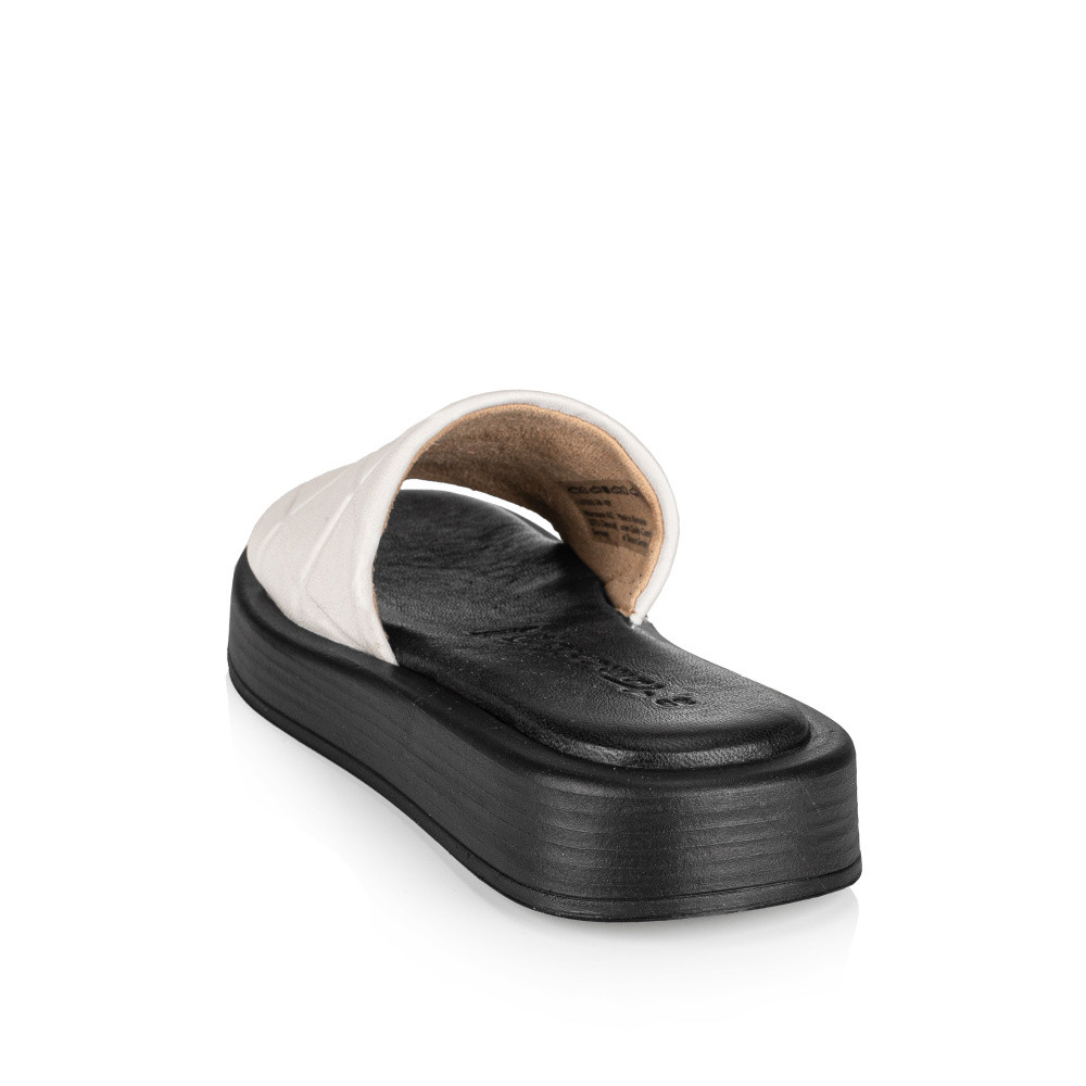 detail Dámské nazouváky TAMARIS TAM-10201548-S2 bílá