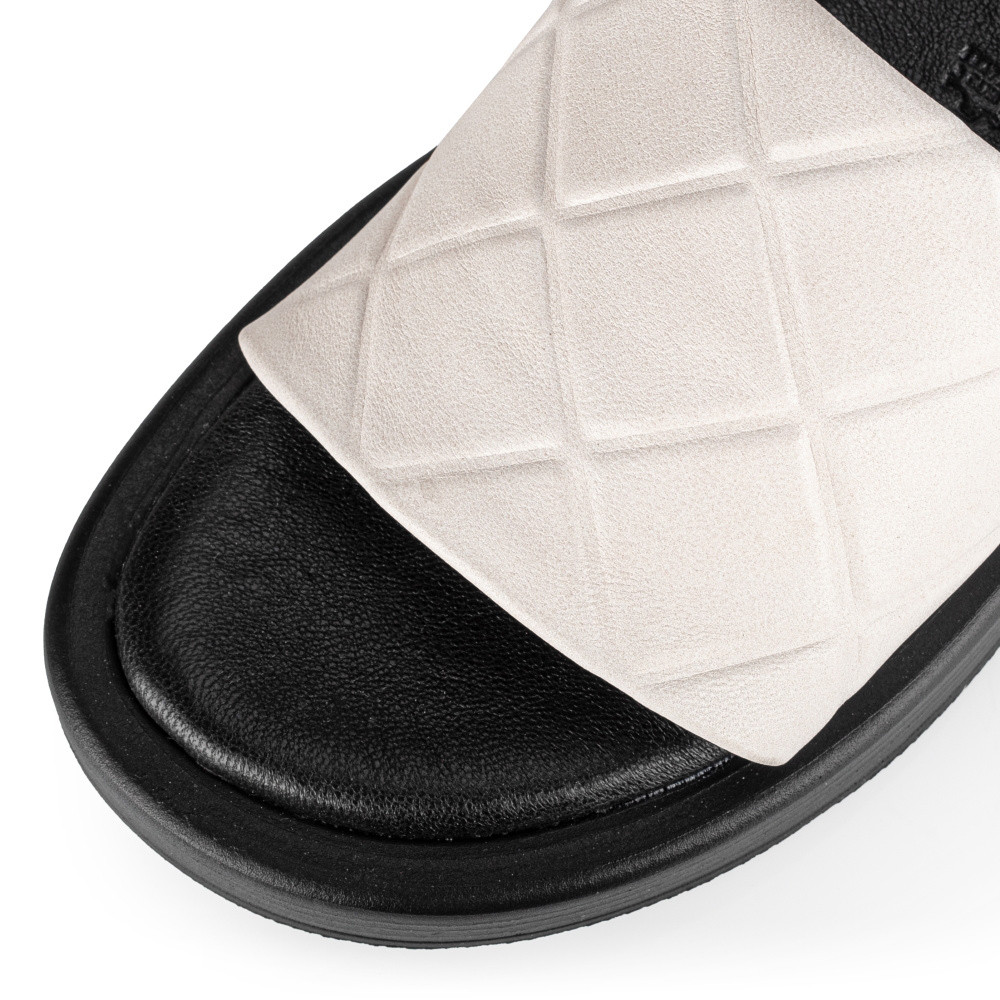 detail Dámské nazouváky TAMARIS TAM-10201548-S2 bílá