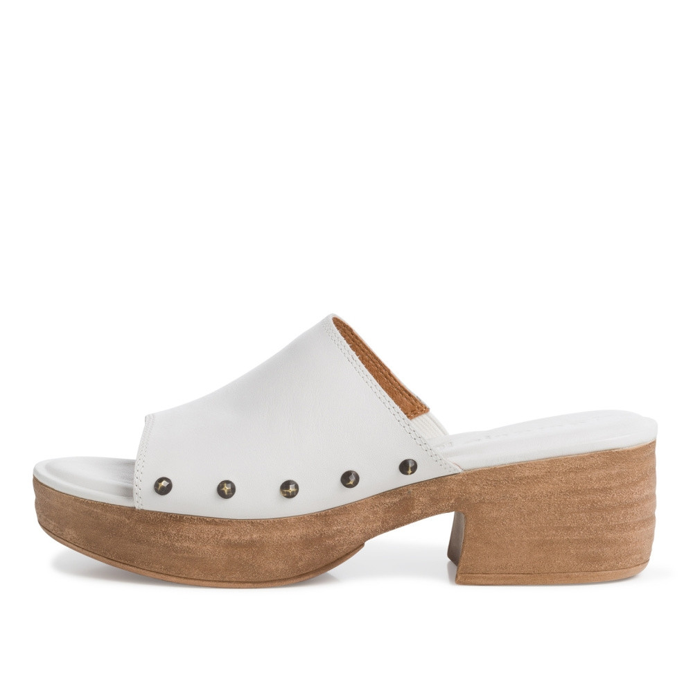 detail Dámské nazouváky TAMARIS TAM-10201557-S2 bílá