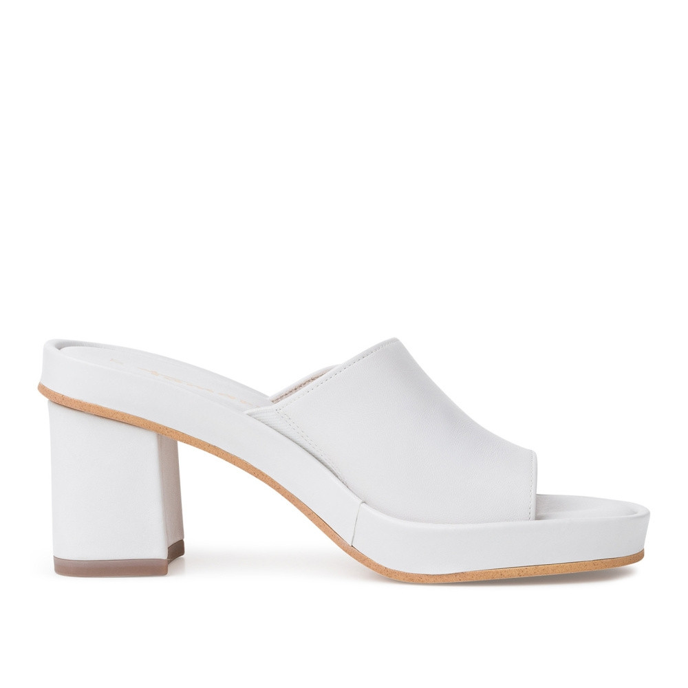 detail Dámské nazouváky TAMARIS TAM-10201575-S2 bílá