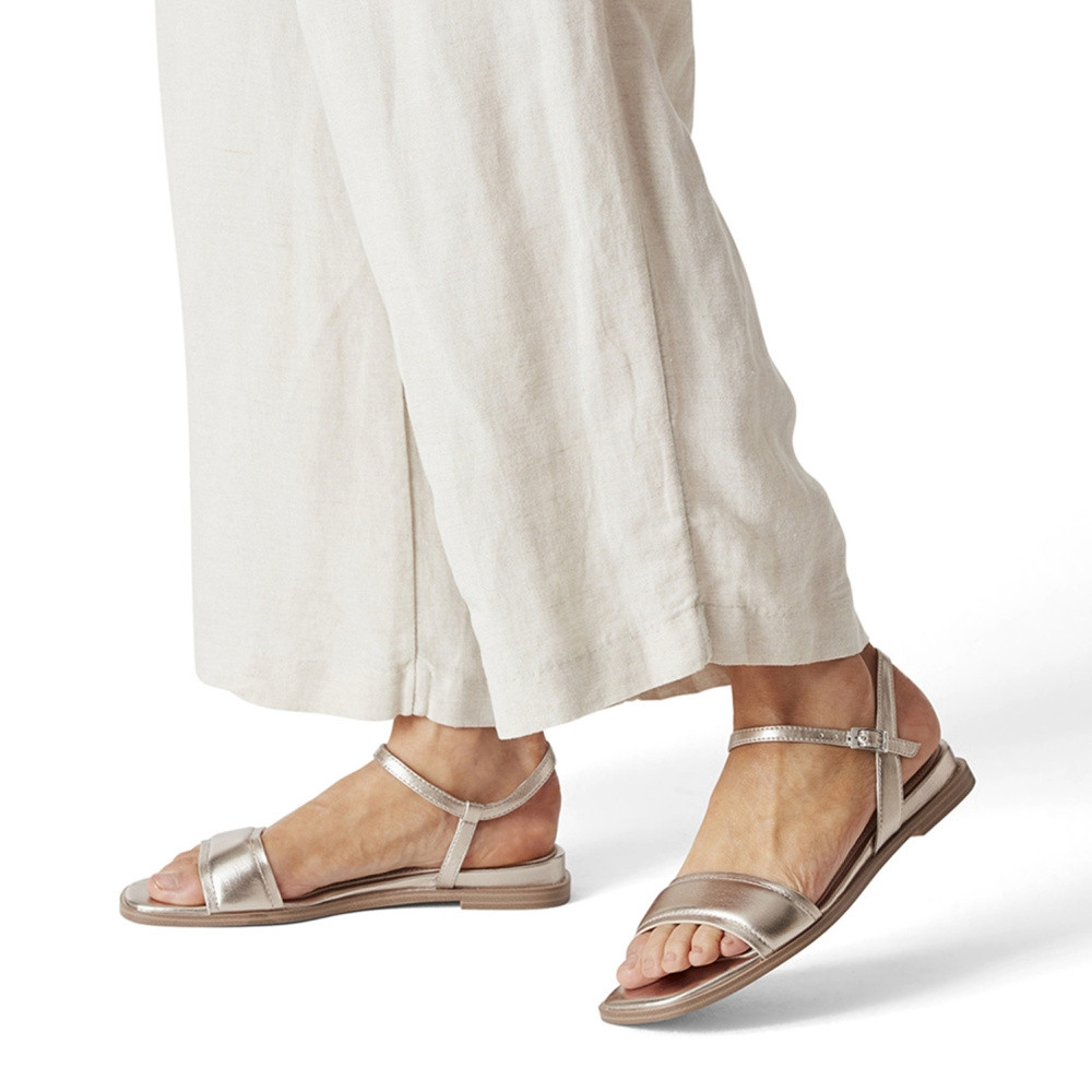 detail Dámské sandály TAMARIS 28106-28-909 zlatá S2