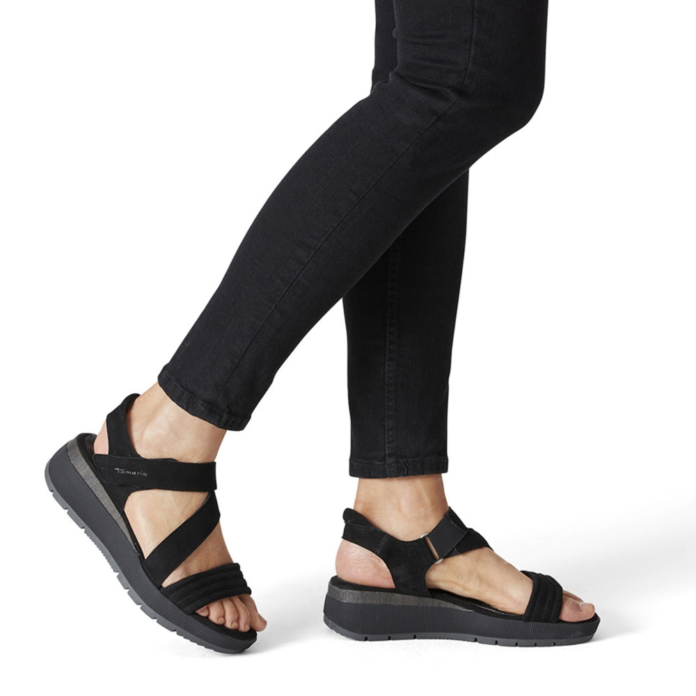 detail Dámské sandály TAMARIS 28220-28-001 černá S2