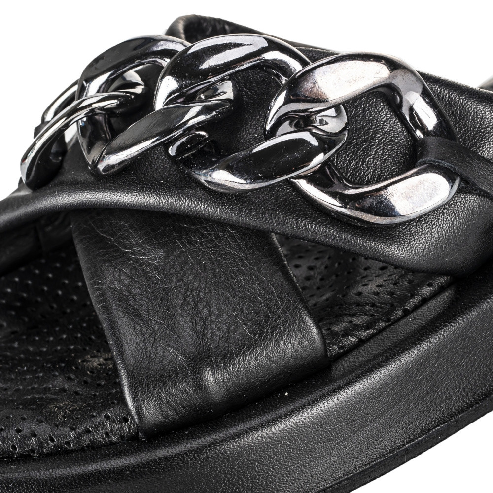 detail Dámské nazouváky IBERIUS 0165-140 černá S2