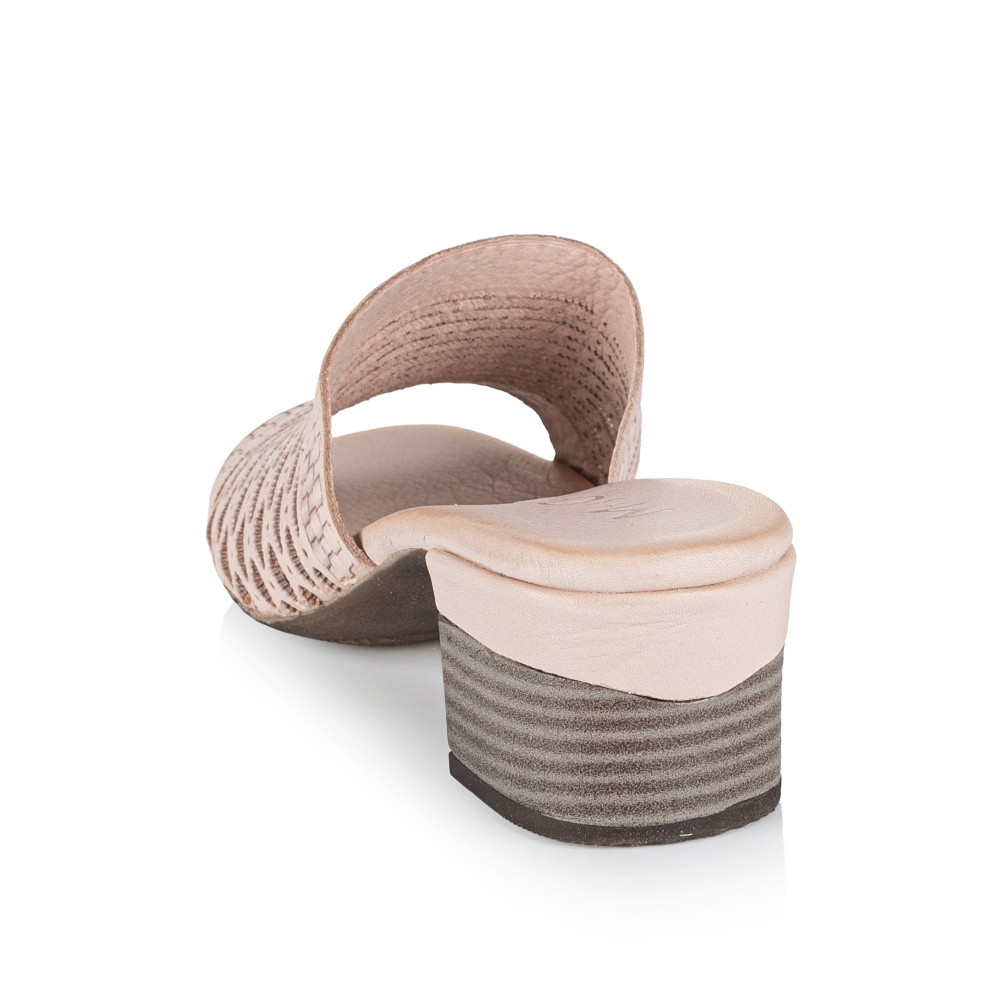 detail Dámské nazouváky IBERIUS IBE-10202013-S2 béžová