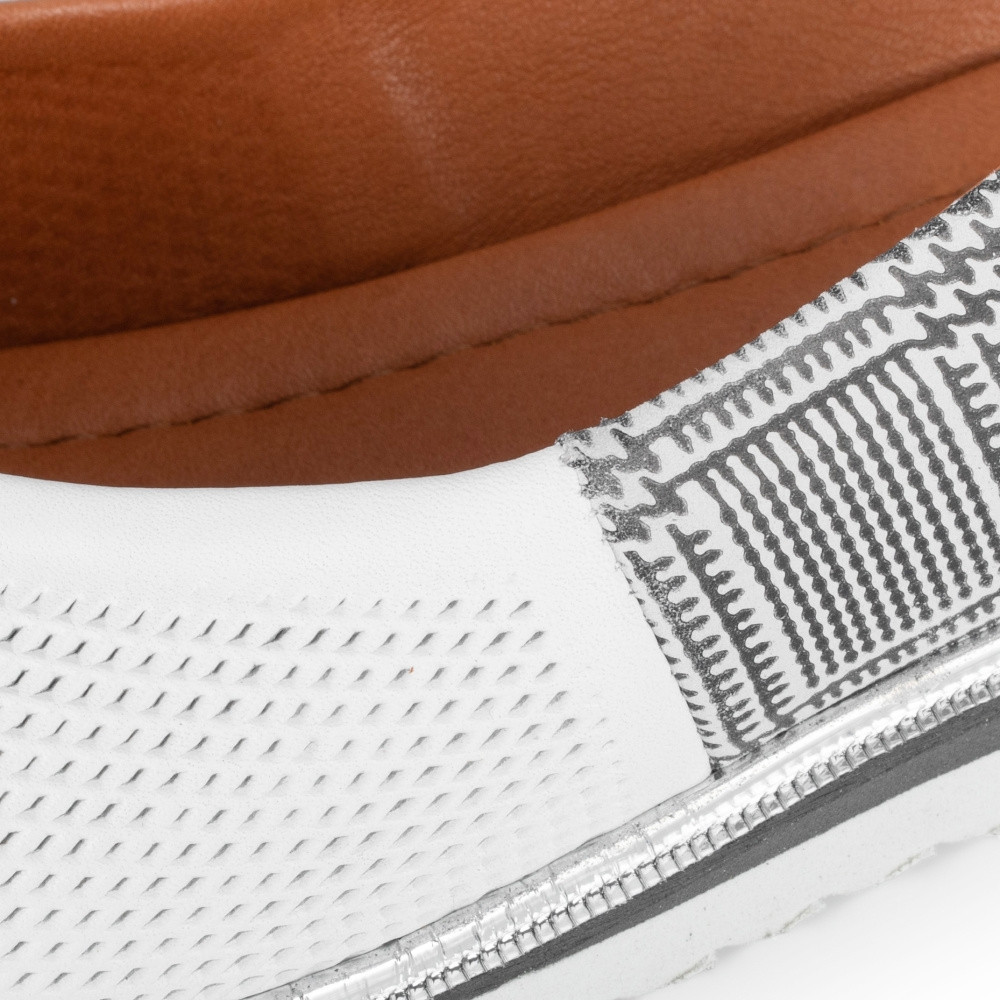 detail Dámské sandály IBERIUS IBE-10202015-S2 bílá