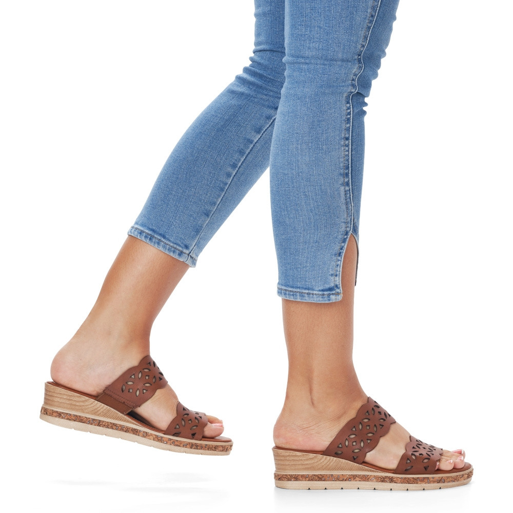 detail Dámské nazouváky REMONTE D3065-24 hnědá S3