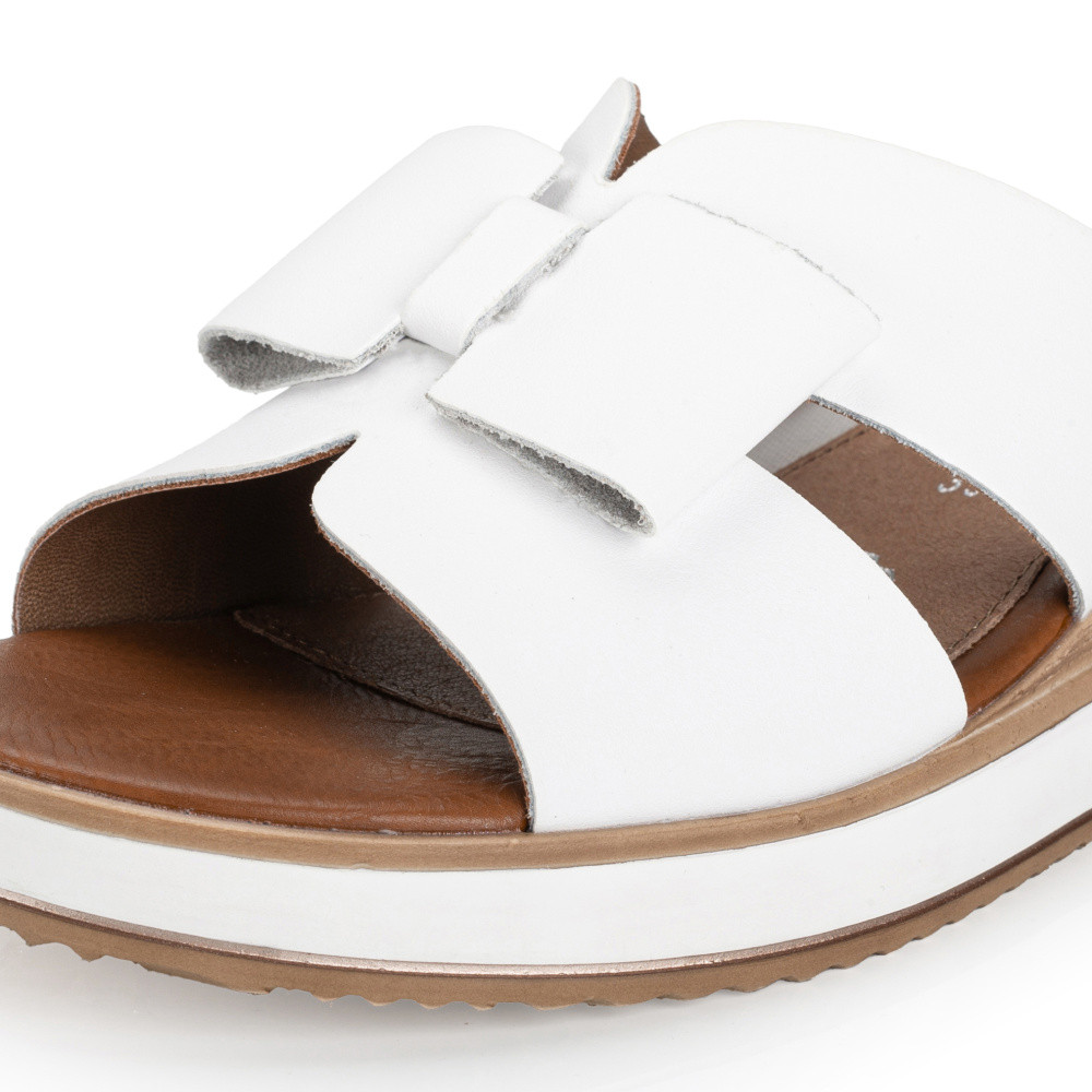 detail Dámské nazouváky REMONTE D6456-80 bílá S5