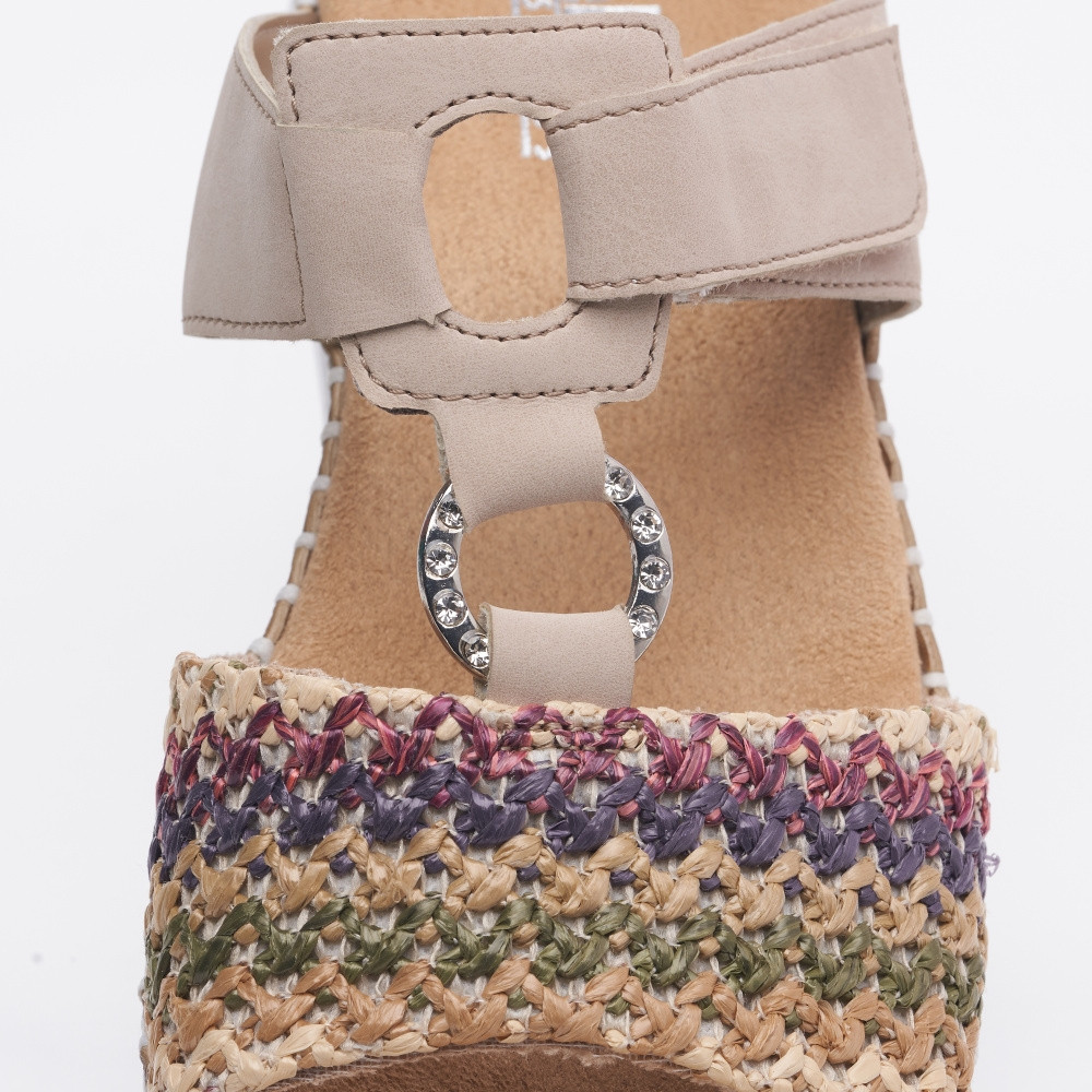 detail Dámské nazouváky RIEKER V1243-90 béžová S4