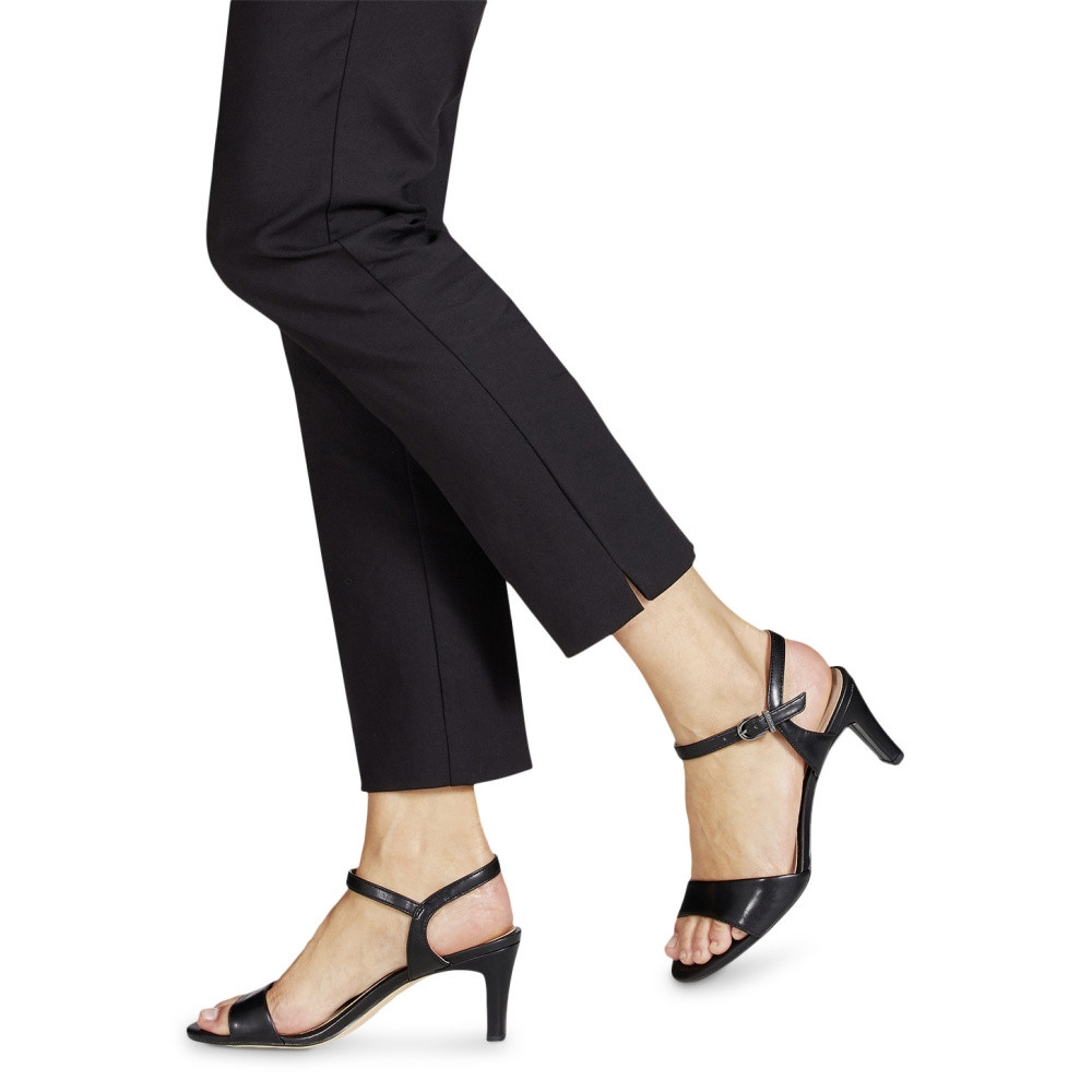 detail Dámské sandály TAMARIS TAM-10202673-S3 černá