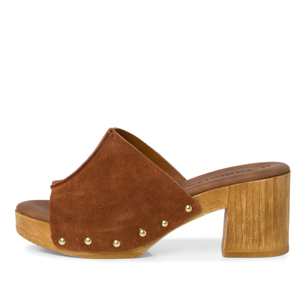 detail Dámské nazouváky TAMARIS TAM-10202963-S3 hnědá