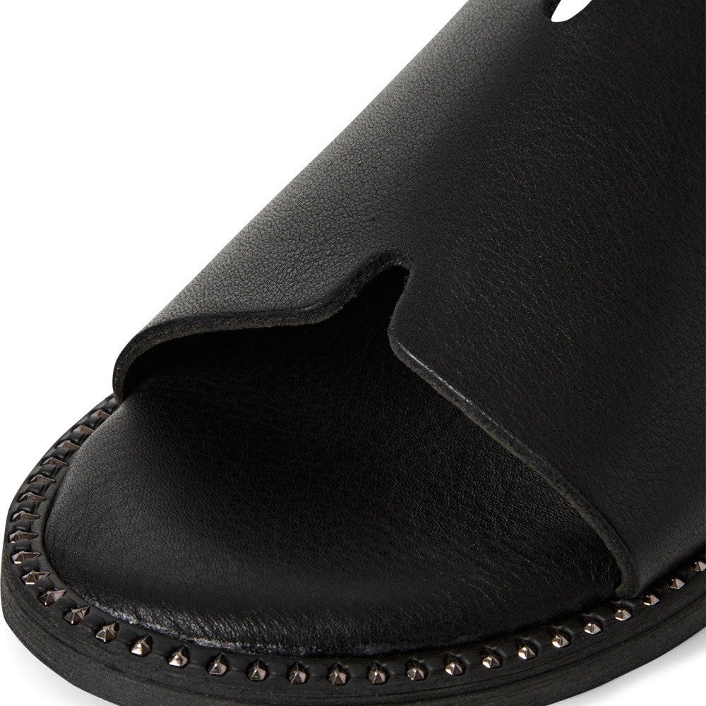 detail Dámské nazouváky TAMARIS 27135-42-001 černá S5