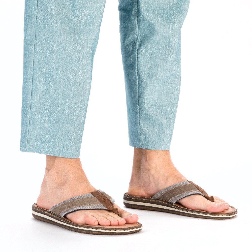 detail Pánske žabky RIEKER 21095-42 sivá S5