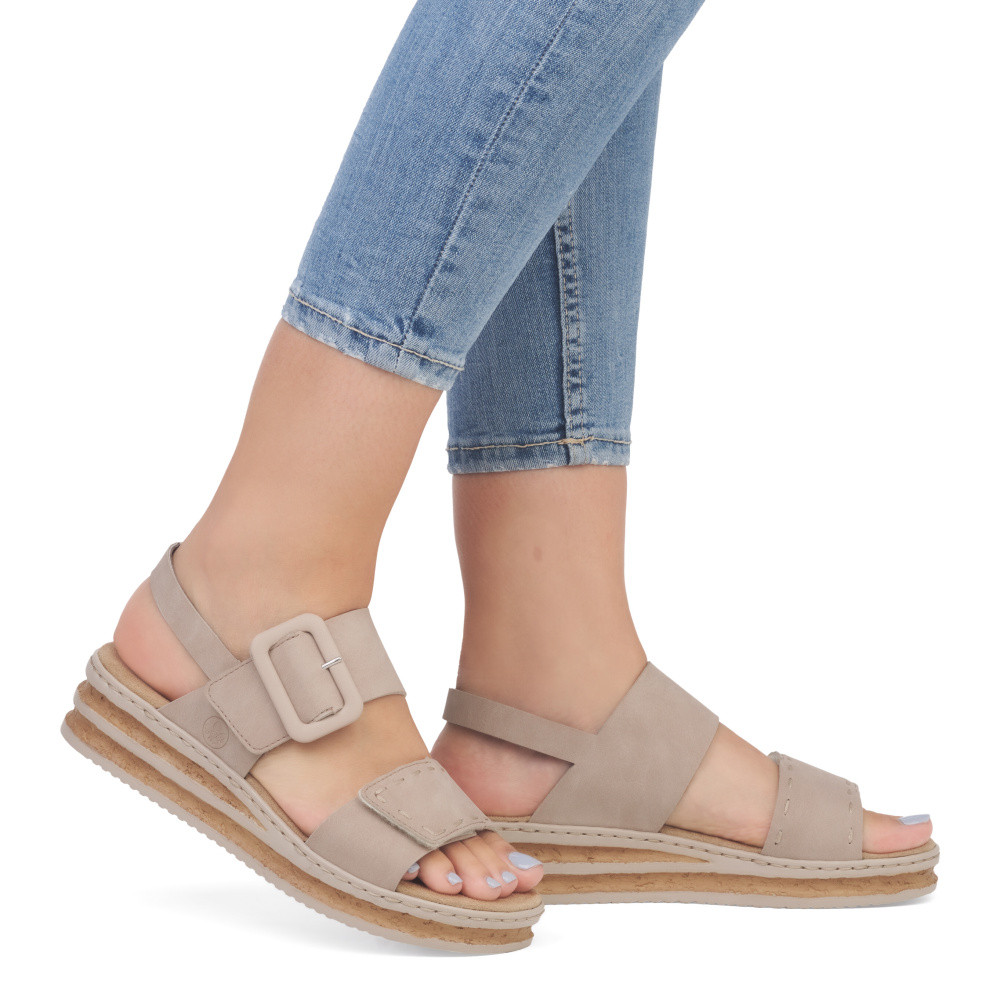 detail Dámske sandále RIEKER 62950-62 béžová S6