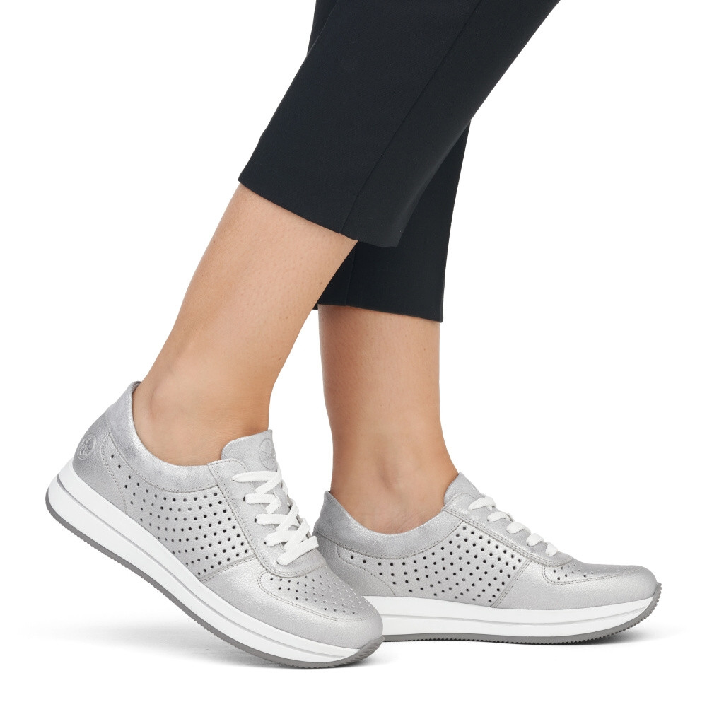 detail Dámské tenisky RIEKER N4515-90 stříbrná S4