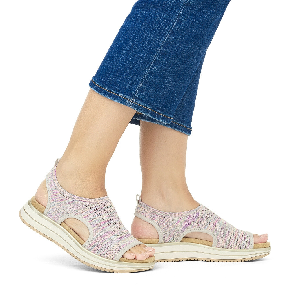 detail Dámské sandály REMONTE D1J52-90 béžová S4