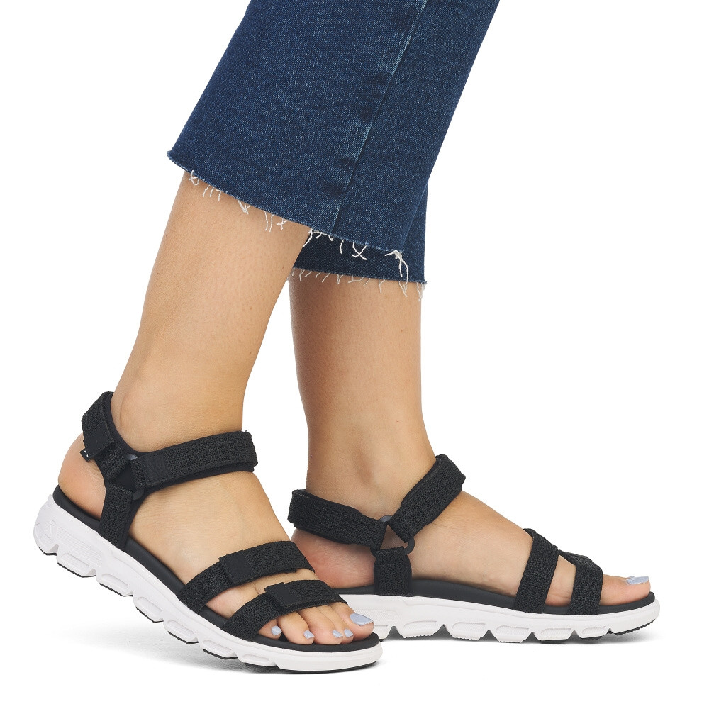 detail Dámské sandály RIEKER REVOLUTION V8452-00 černá S4