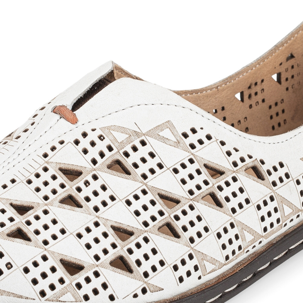 detail Dámské mokasíny IBERIUS GM-2246-1 bílá S4