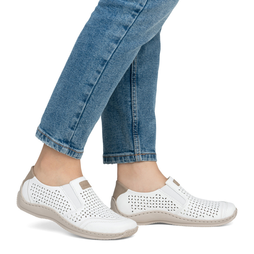 detail Dámské mokasíny RIEKER L1792-80 bílá S5