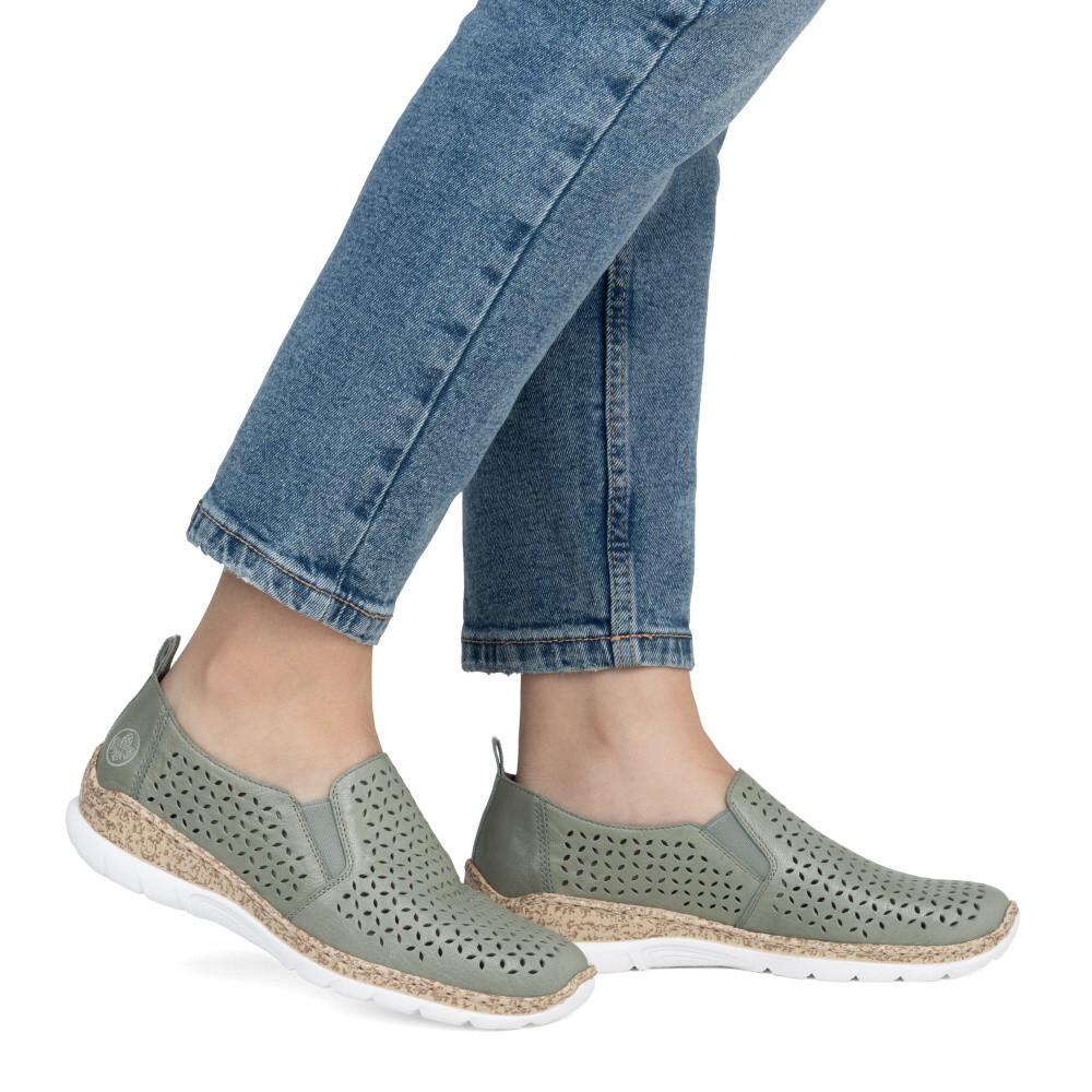 detail Dámské mokasíny RIEKER N4251-52 zelená S6