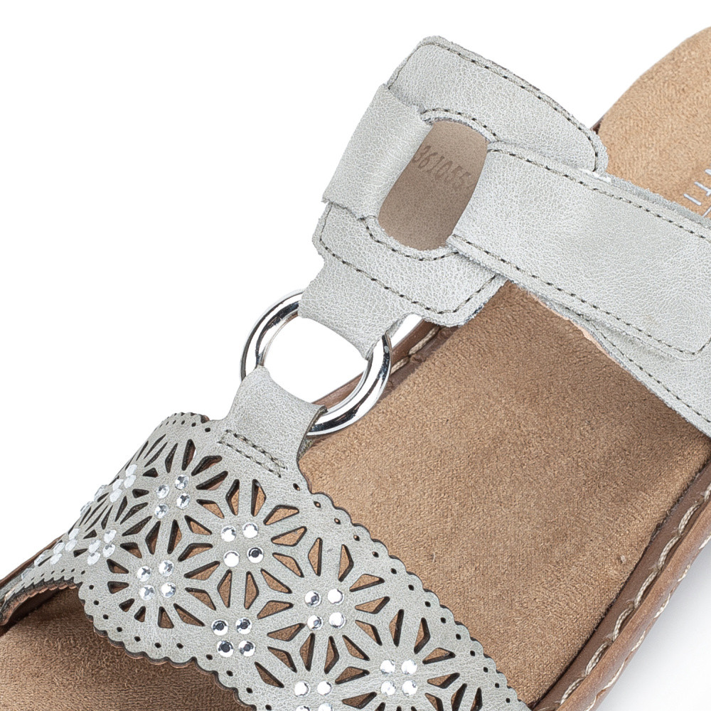 detail Dámske šľapky RIEKER 60871-40 sivá S5