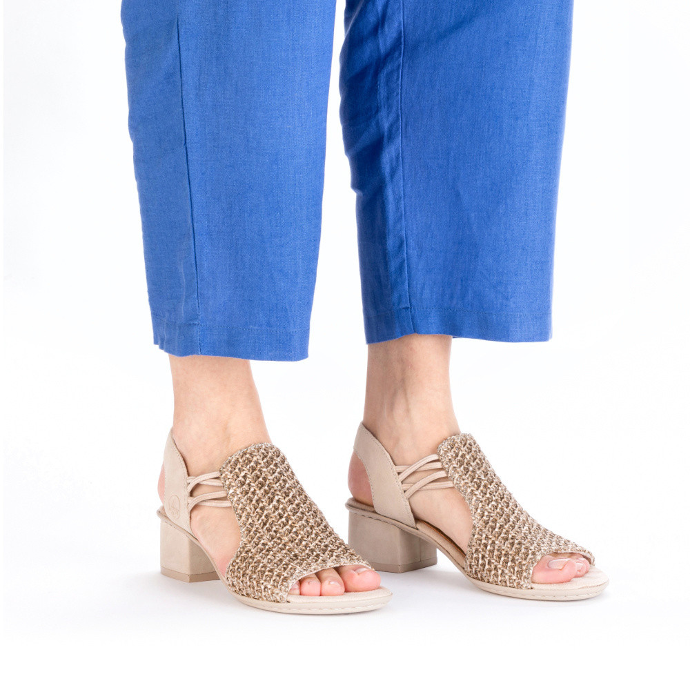 detail Dámské sandály RIEKER 64962-60 béžová S5