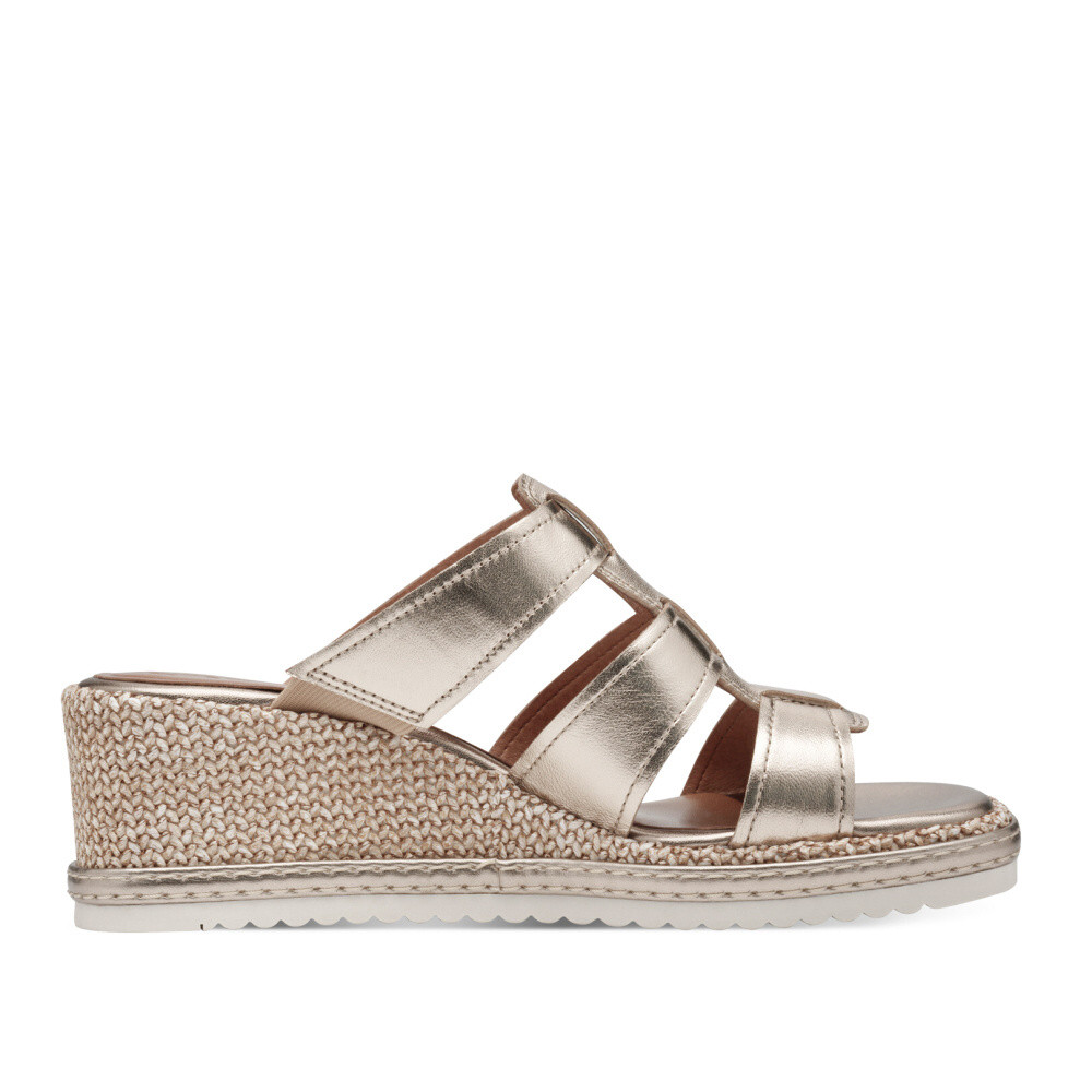 detail Dámské nazouváky TAMARIS 27217-44-900 zlatá S5