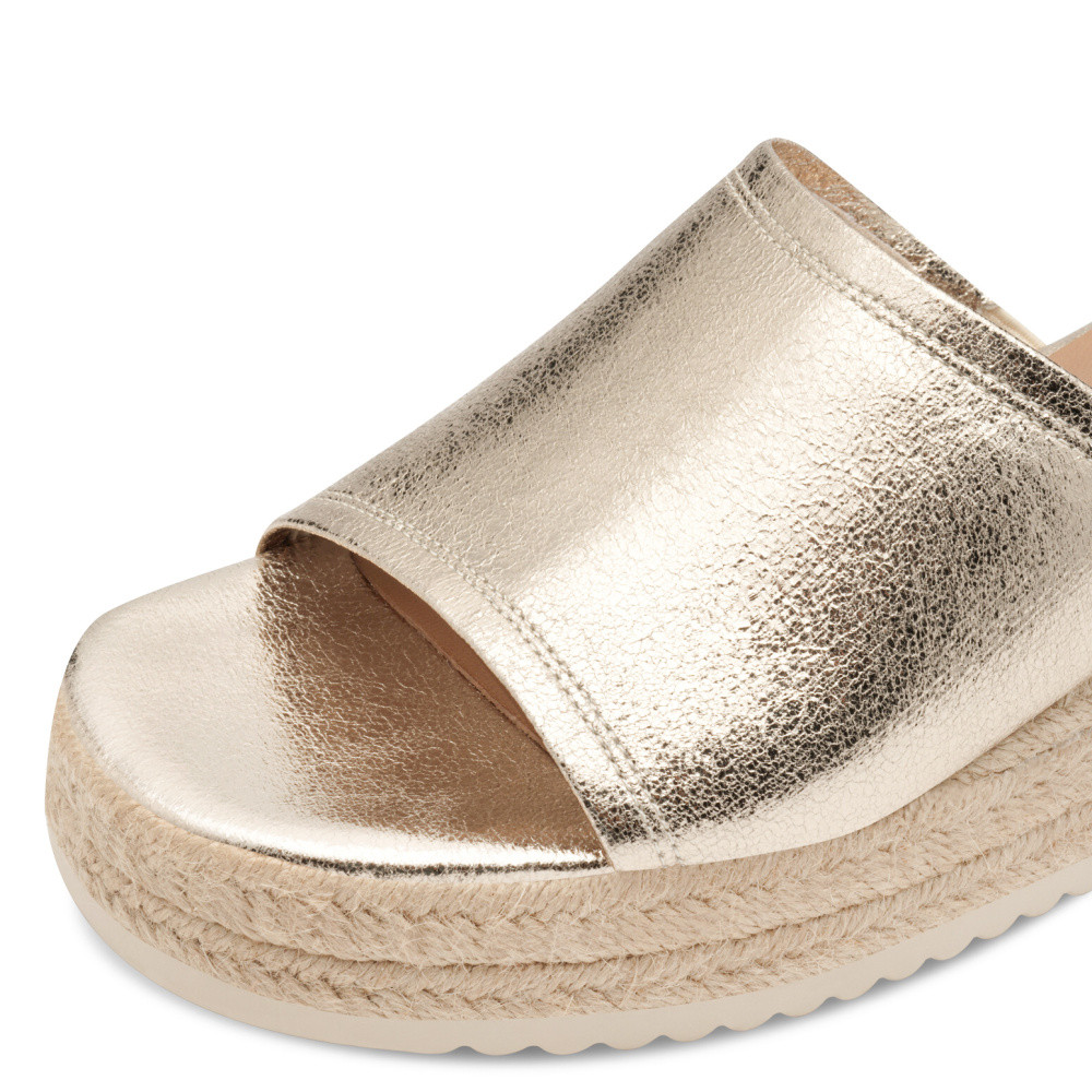 detail Dámské nazouváky TAMARIS 27222-44-900 zlatá S5