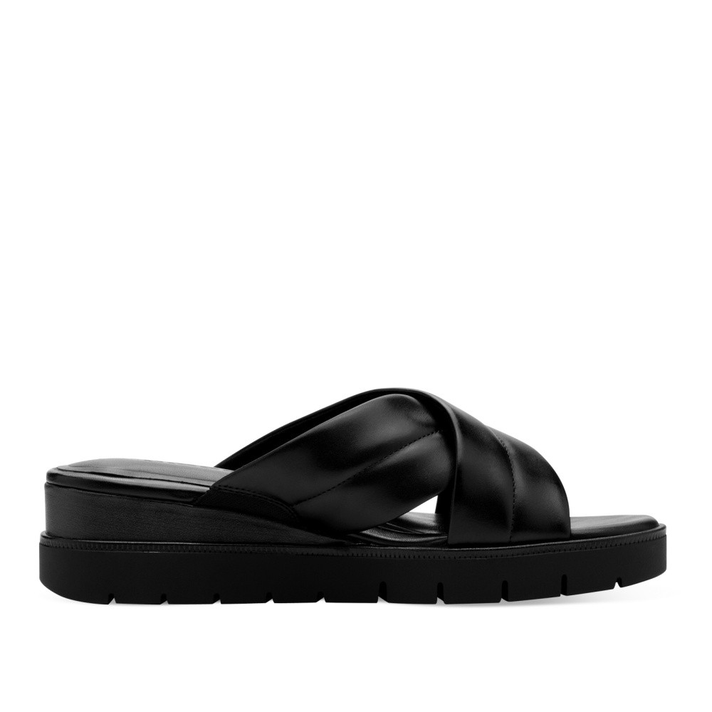 detail Dámské nazouváky TAMARIS 27233-44-001 černá S5