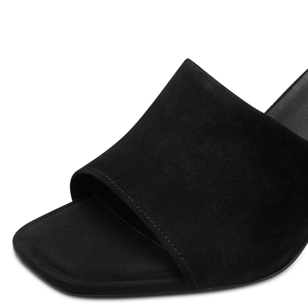 detail Dámské nazouváky TAMARIS 27249-44-001 černá S5