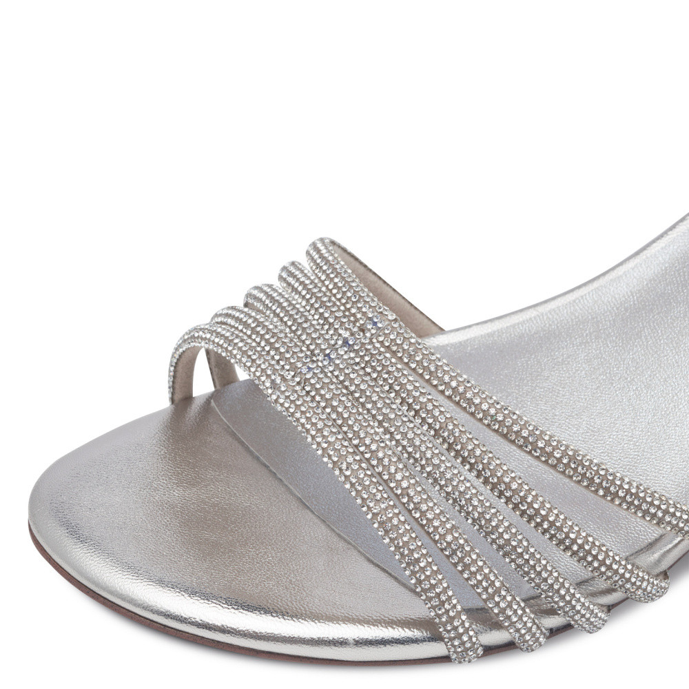 detail Dámské sandály TAMARIS 28248-44-957 stříbrná S5
