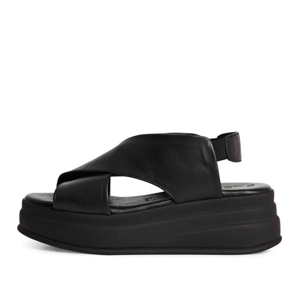 detail Dámské sandály TAMARIS 28303-44-001 černá S5